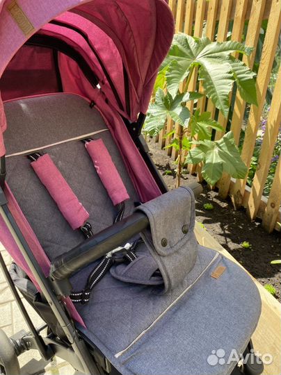 Прогулочная коляска S300