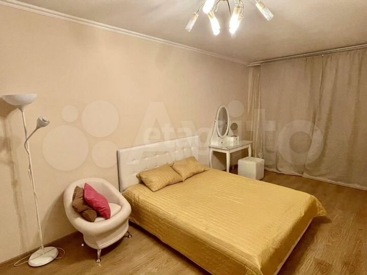 2-к. квартира, 67 м², 19/37 эт.