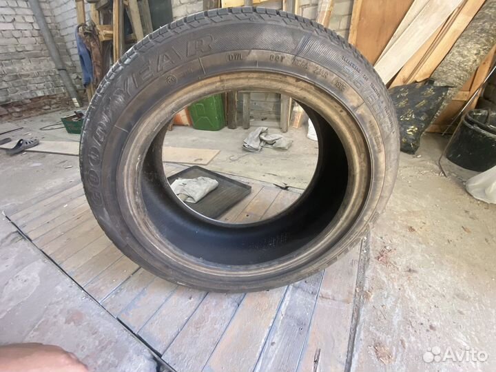 Goodyear Eagle NCT5 215/50 R17