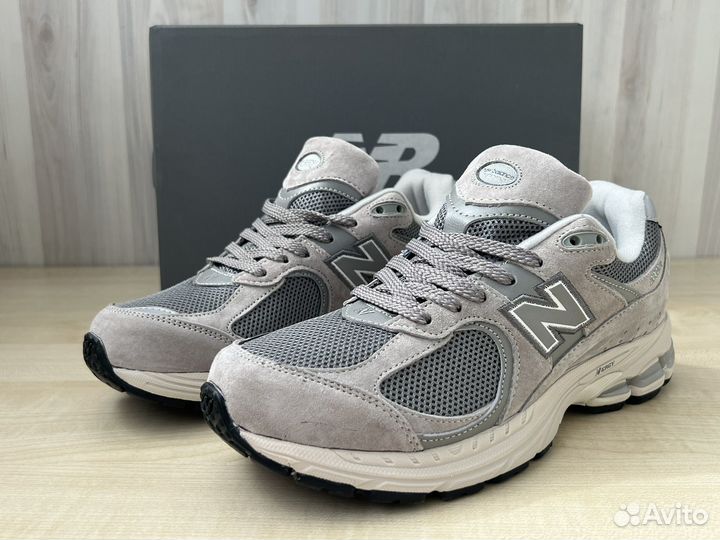 Кроссовки New Balance 2002r grey