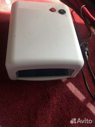 Лампа для ногтей