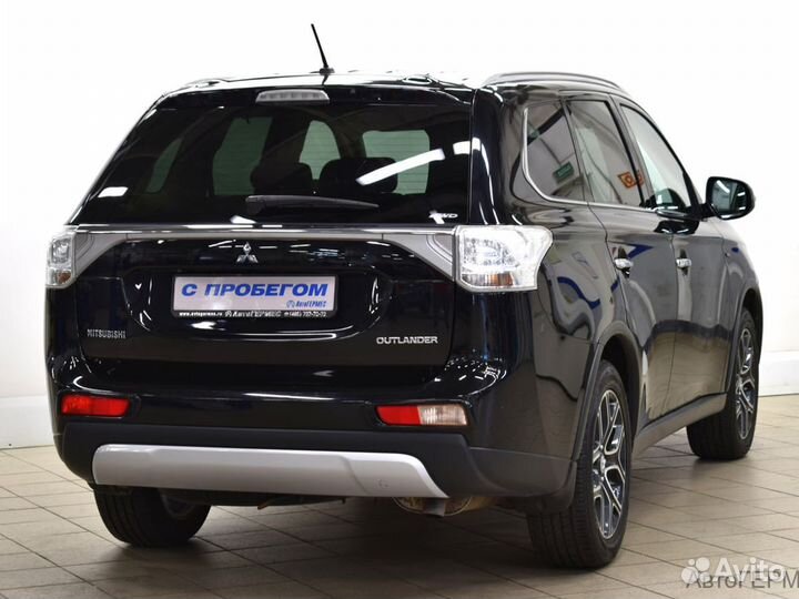 Mitsubishi Outlander 3 AT, 2014, 82 731 км