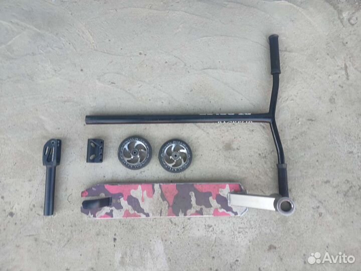 Трюковой самокат