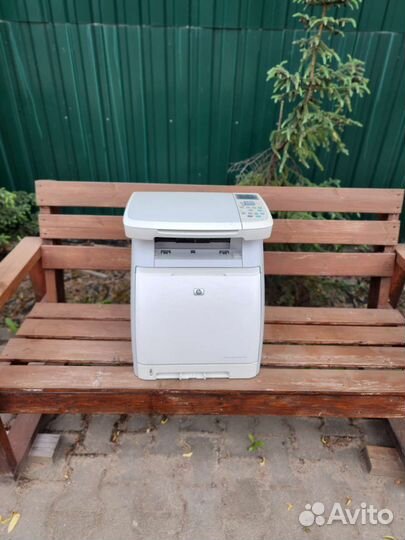 Мфу лазерный цветной hp cm1017 mpf