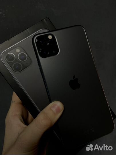 iPhone 11 Pro Max, 64 ГБ