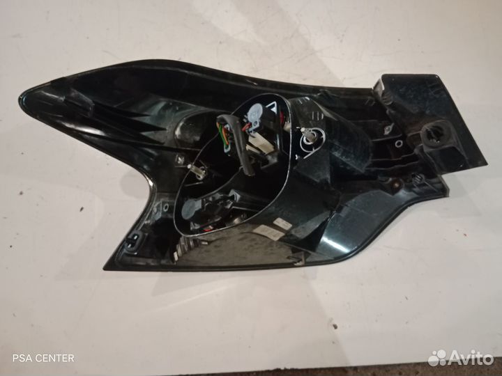 Фонарь правый LED Citroen DS4