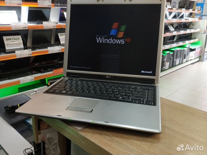 Старый ноутбук LG ls50