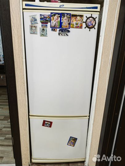 Холодильник бу pozis