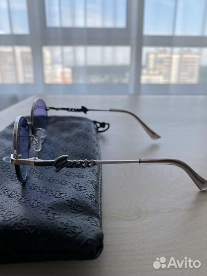 Солнечные очки gucci