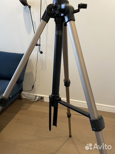 Штатив для фотоаппарата
