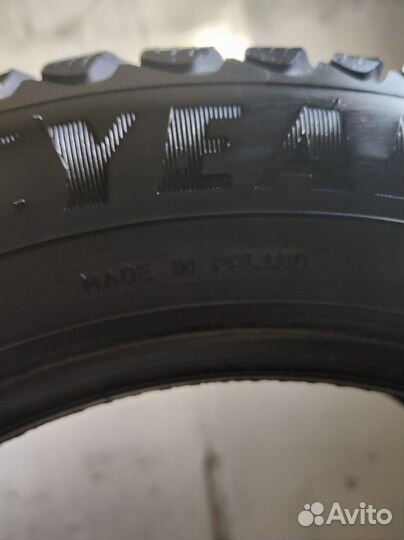 Goodyear Ultragrip Ice Arctic 185/65 R15