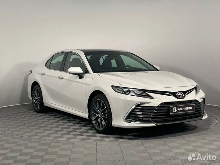 Toyota Camry 2.5 AT, 2023