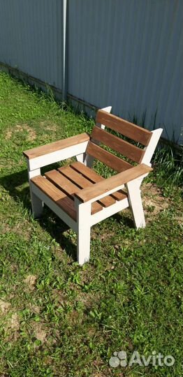 Кресло садовое из натурального дерева