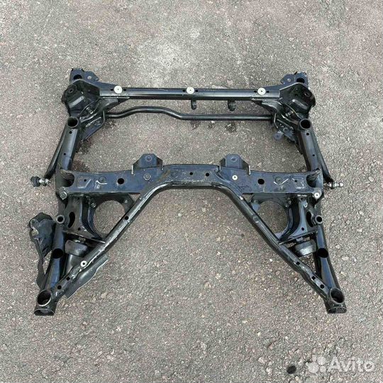 Подрамник передний BMW F20 F30 F32 под задний пр