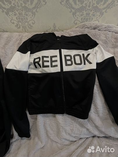 Костюм спортивный Reebok