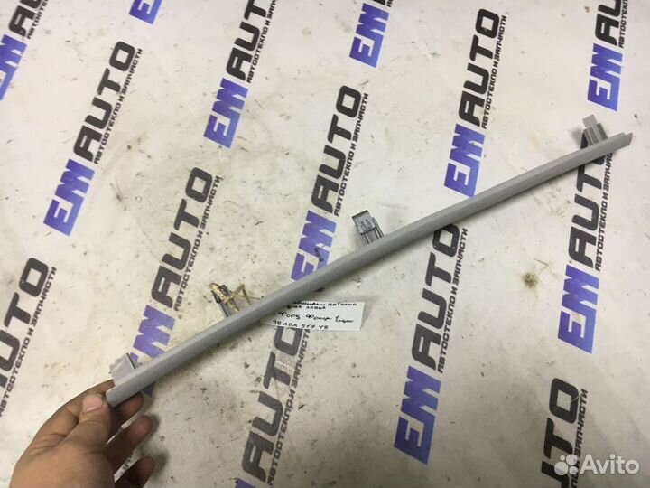 Накладка обшивки потолка задняя левая Форд Фокус 1