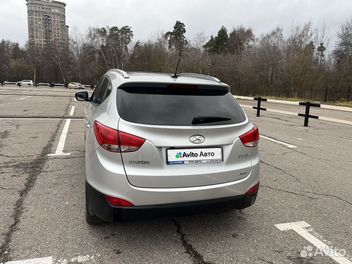 Hyundai ix35 2.0 AT, 2011, 177 000 км