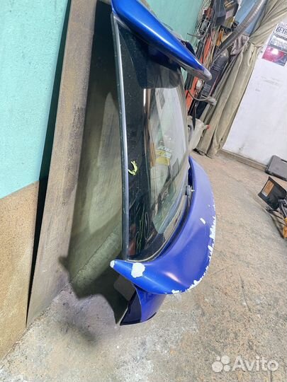 Продам заднию дверь Subaru Impreza WRX