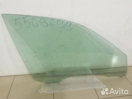 Стекло передней правой двери
