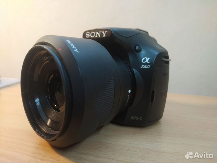 Фотоаппарат Sony Alpha 3500