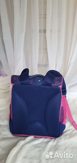 Рюкзак школьный для девочки 1-4 класс