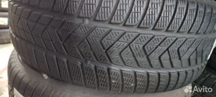 Pirelli Scorpion Winter 255/55 R19 111V