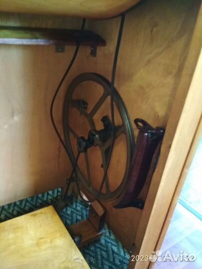 Швейная машина Подольск ножная