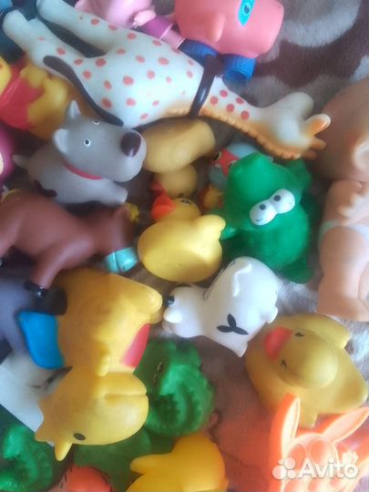 Резиновые игрушки