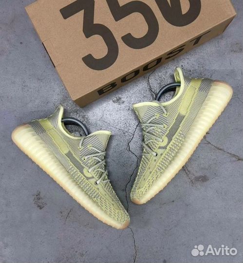 Кроссовки adidas yeezy boost 350 V2