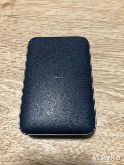 Power bank bron