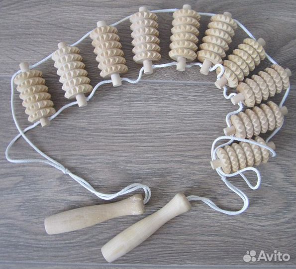 Массажер деревянный ручной роликовый б/у