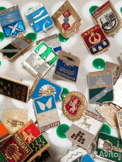 Значки гербы городов