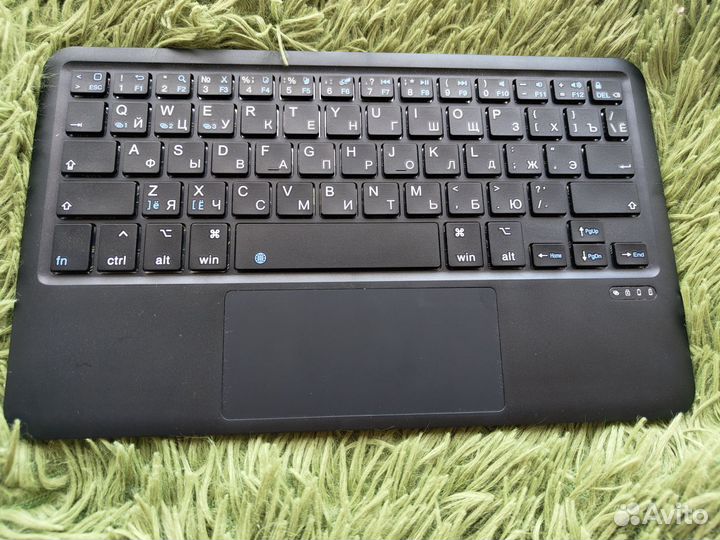 Чехол для Samsung Galaxy Tab S8 с клавиатурой