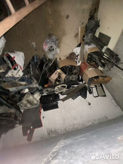 Остатки запчастей ауди 100 с3