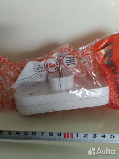 Разветвитель 3 гнезда без заземл. плоский 6А unive