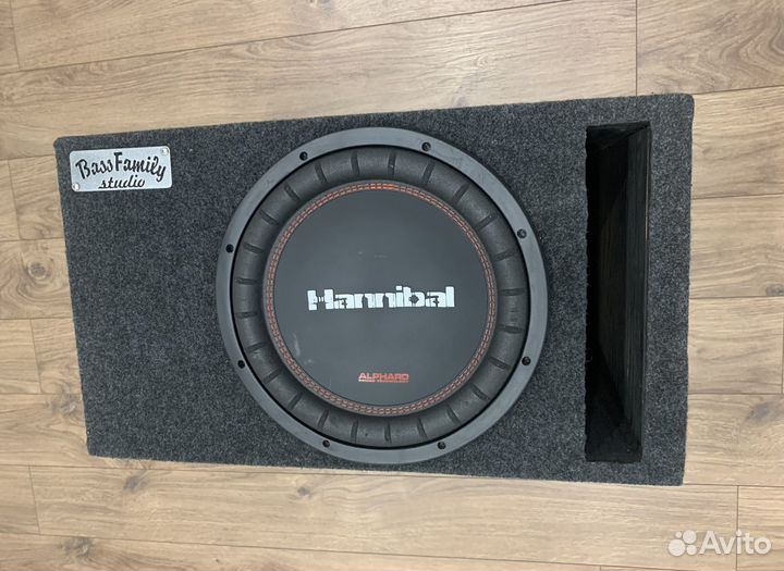 Сабвуфер и усилитель Alphard