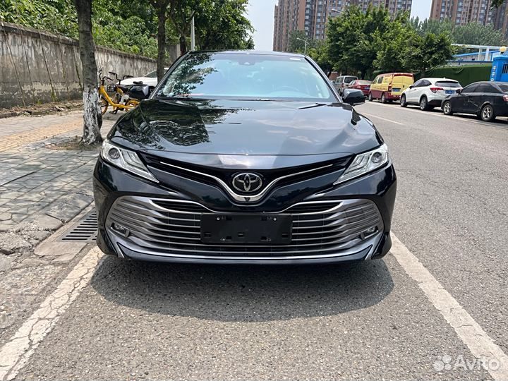 Toyota Camry 2.5 AT, 2019, 70 000 км