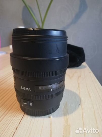 Объектив Sigma 10mm f/2.8 fisheye для Canon (EF-S)