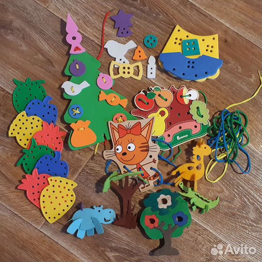 Развивающие игрушки