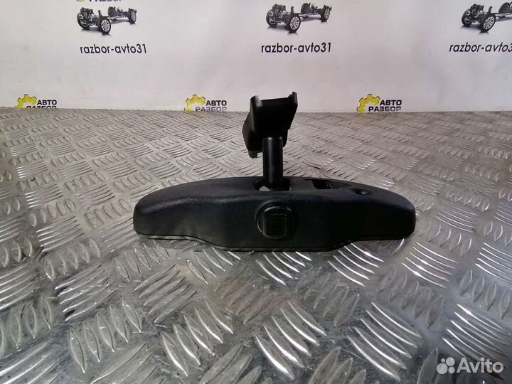 Cadillac CTS зеркало