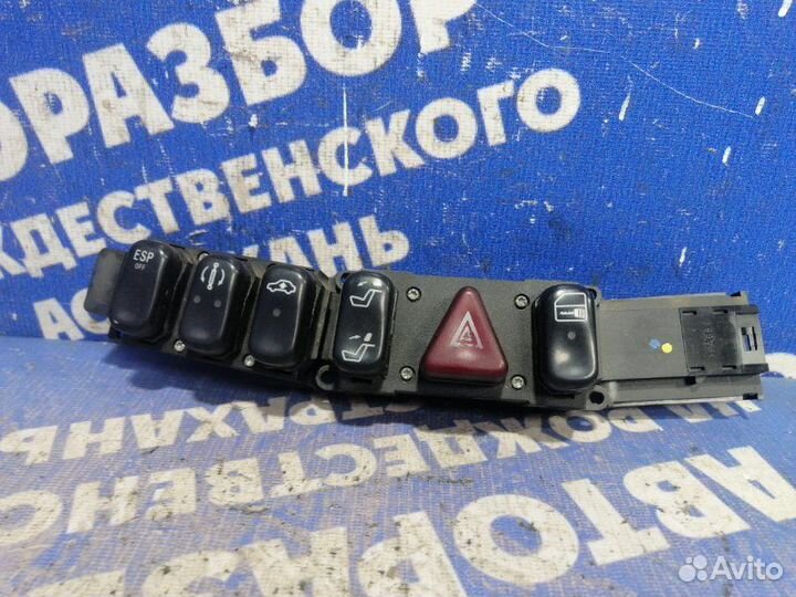 Блок кнопок Mercedes-Benz W220 седан 2001