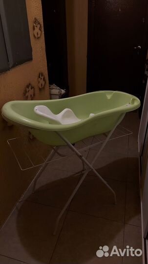 Ванночка для купания новорожденного