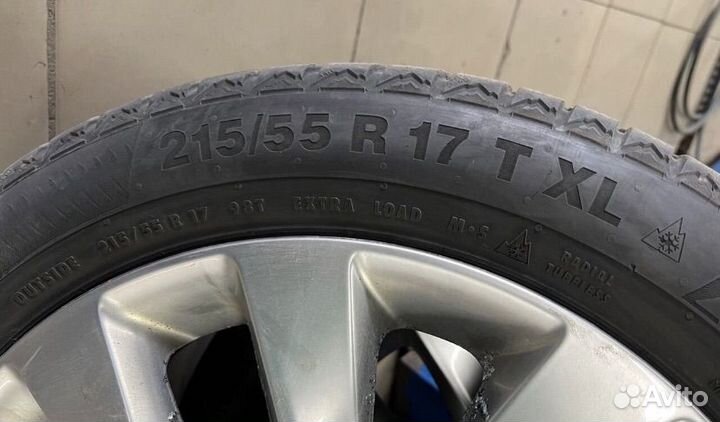 Continental ContiVikingContact 6 215/55 R17