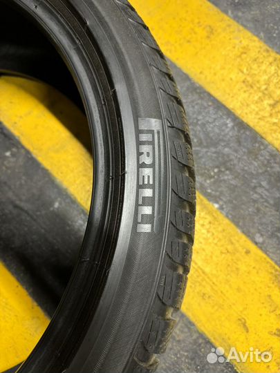 Pirelli Winter Sottozero 3 245/40 R19