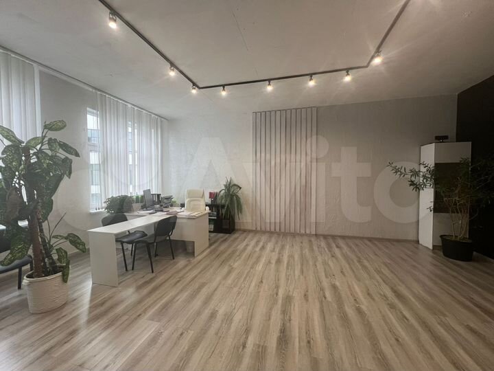 Свободного назначения, 92.7 м²