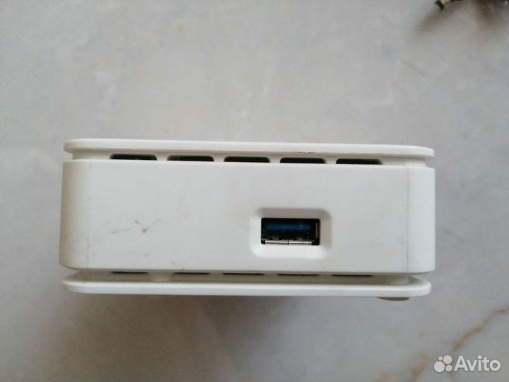 Роутер Wi-Fi QBR-1041WU v2S