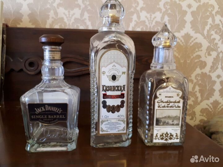 Бутылка стеклянная