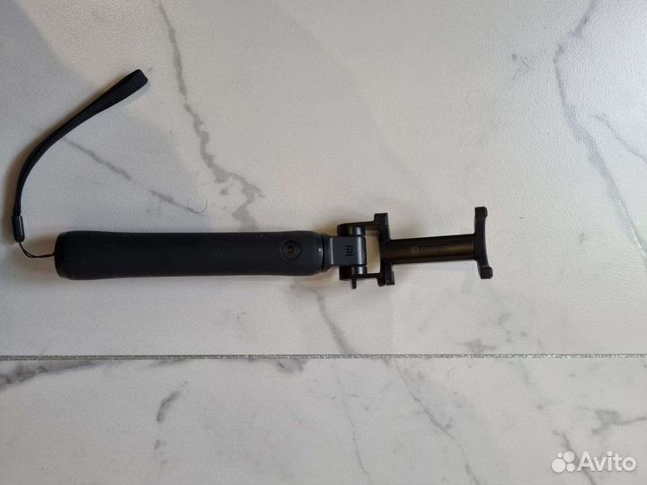 Монопод для селфи Xiaomi Mi Bluetooth