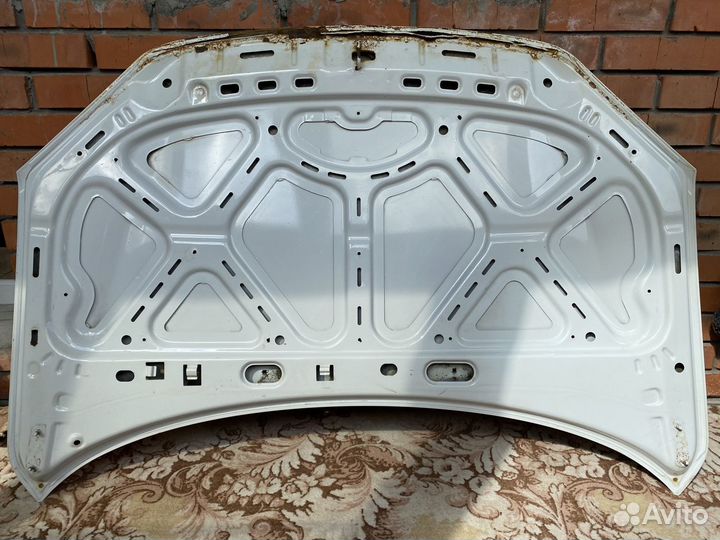 Капот на ладу гранту(2015г.) бу