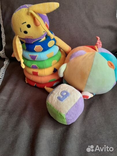 Развивающие игрушки пакетом